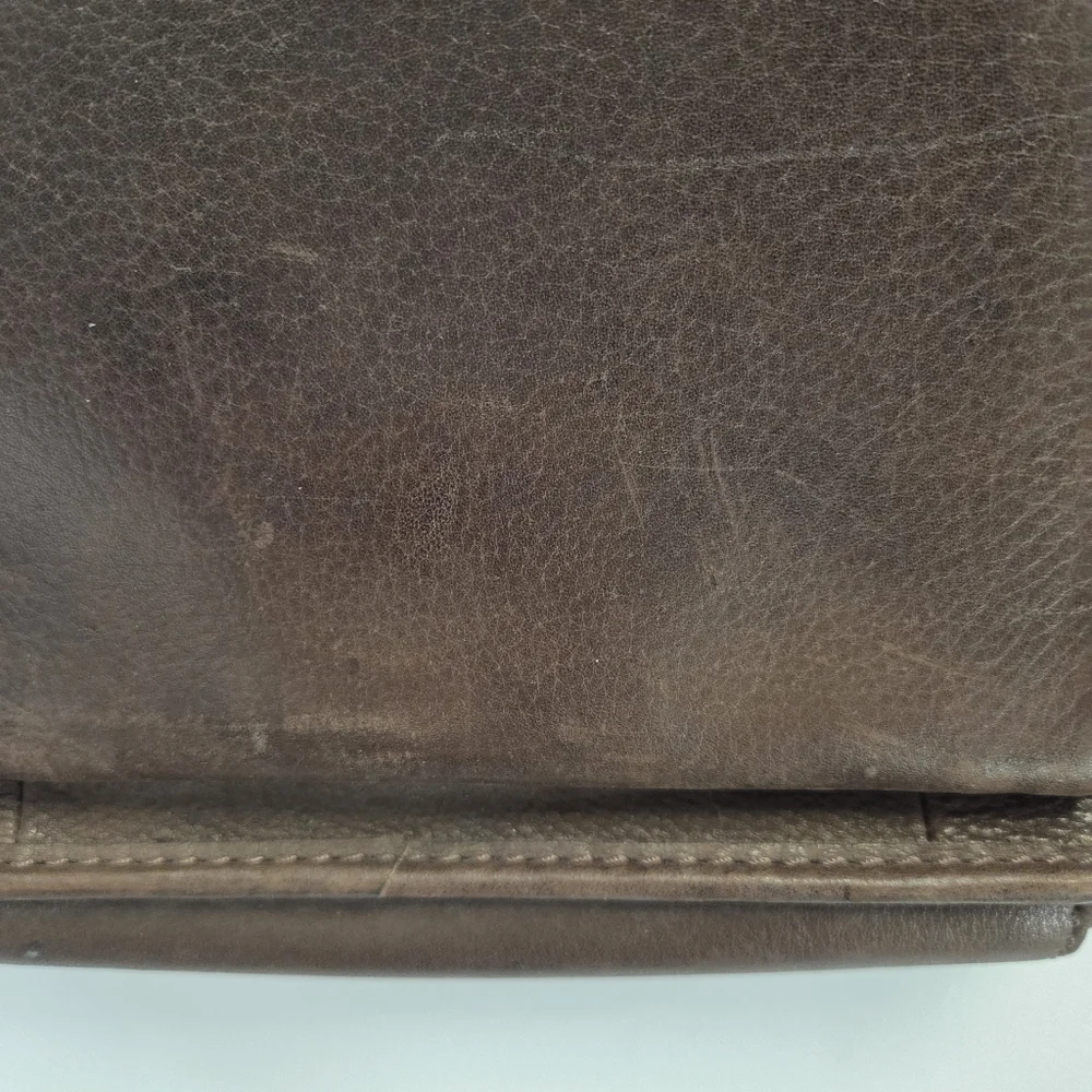 Vintage Y2K Fossil New American Classic Key Brown Leather Crossbody Purse Bag - Picture 8 of 16